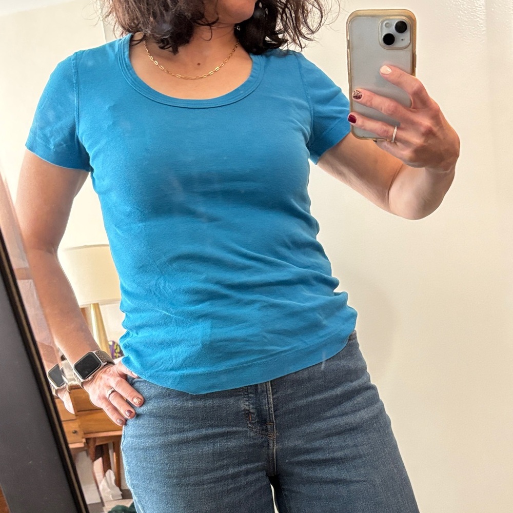 Three Dots Vibrant Blue Short Sleeve Tee